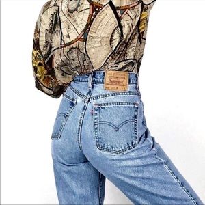 Levi’s Mom Jeans